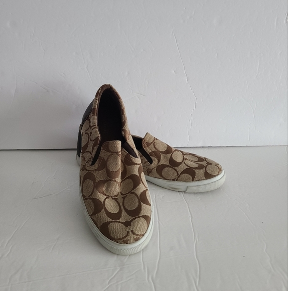 Coach women's loafers size 6,5 B  logo canvas print slip on - Picture 1 of 4